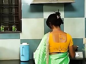 పక్కింటి కుర్రాడి తో - Pakkinti Kurradi Tho' - Telugu Romantic Snappy Cag Ten